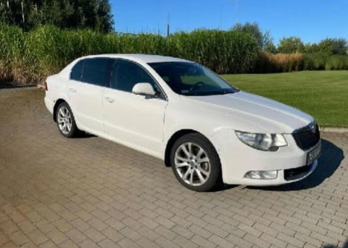 Grajewo ogłoszenia: Sprzedam Skode SuperB 2012 r, 1,8 TSI; przebieg 272 000;
 cena 18...